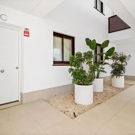 New Build 2bedroom With The Small Private Garden Fuengirola