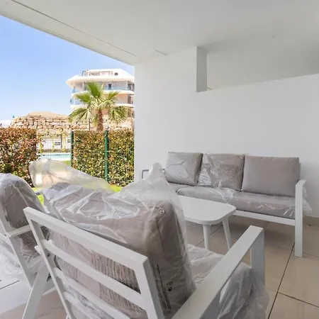 Appartement New Build 2bedroom With The Small Private Garden Fuengirola