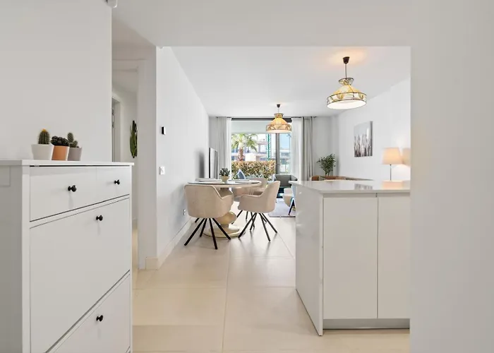 New Build 2bedroom With The Small Private Garden