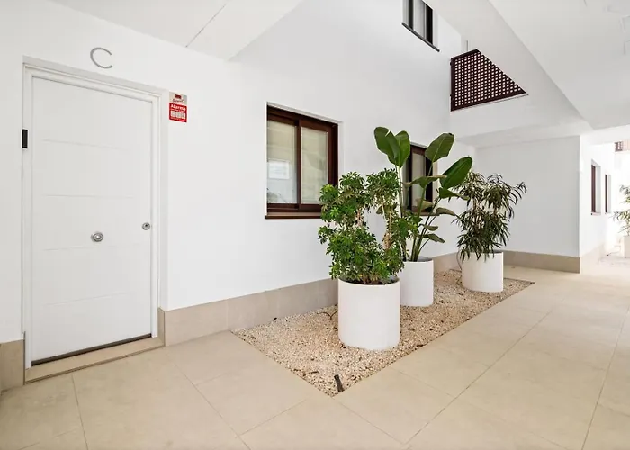 New Build 2bedroom With The Small Private Garden Fuengirola